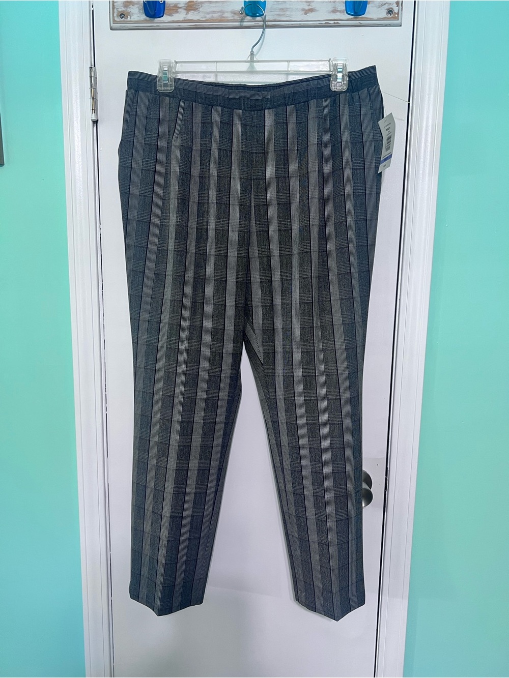 Women’s Gray Plaid Dress Pants Missy Size 18R